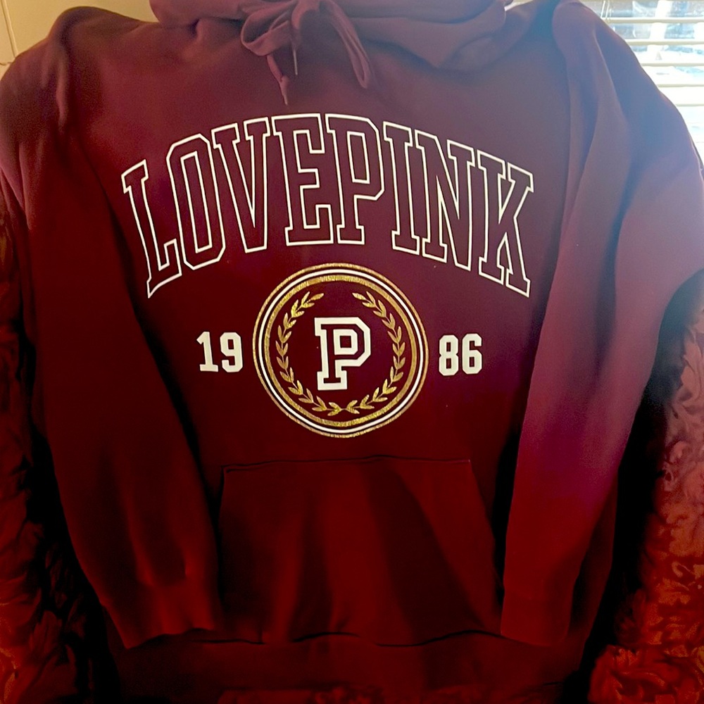 VS PINK sweatshirt